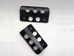 MXD9001900 - Coppia Piastrine Ferma Parabrezza Lancia Delta