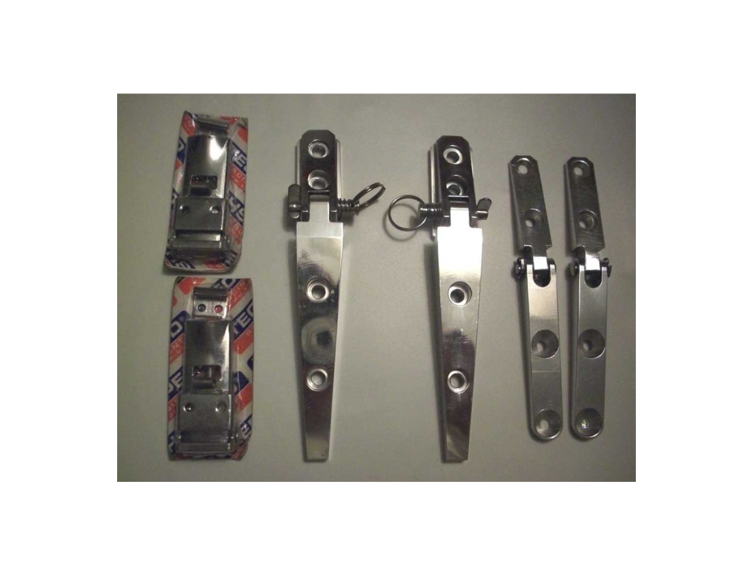 F9007500 - Kit cerniere Lancia 037